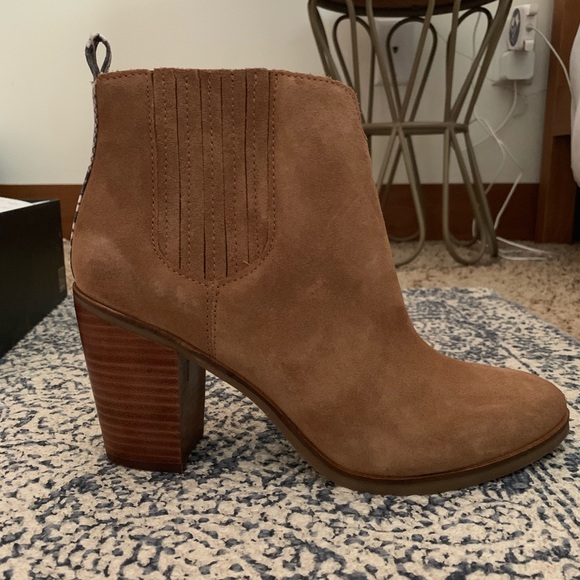 dsw dolce vita booties